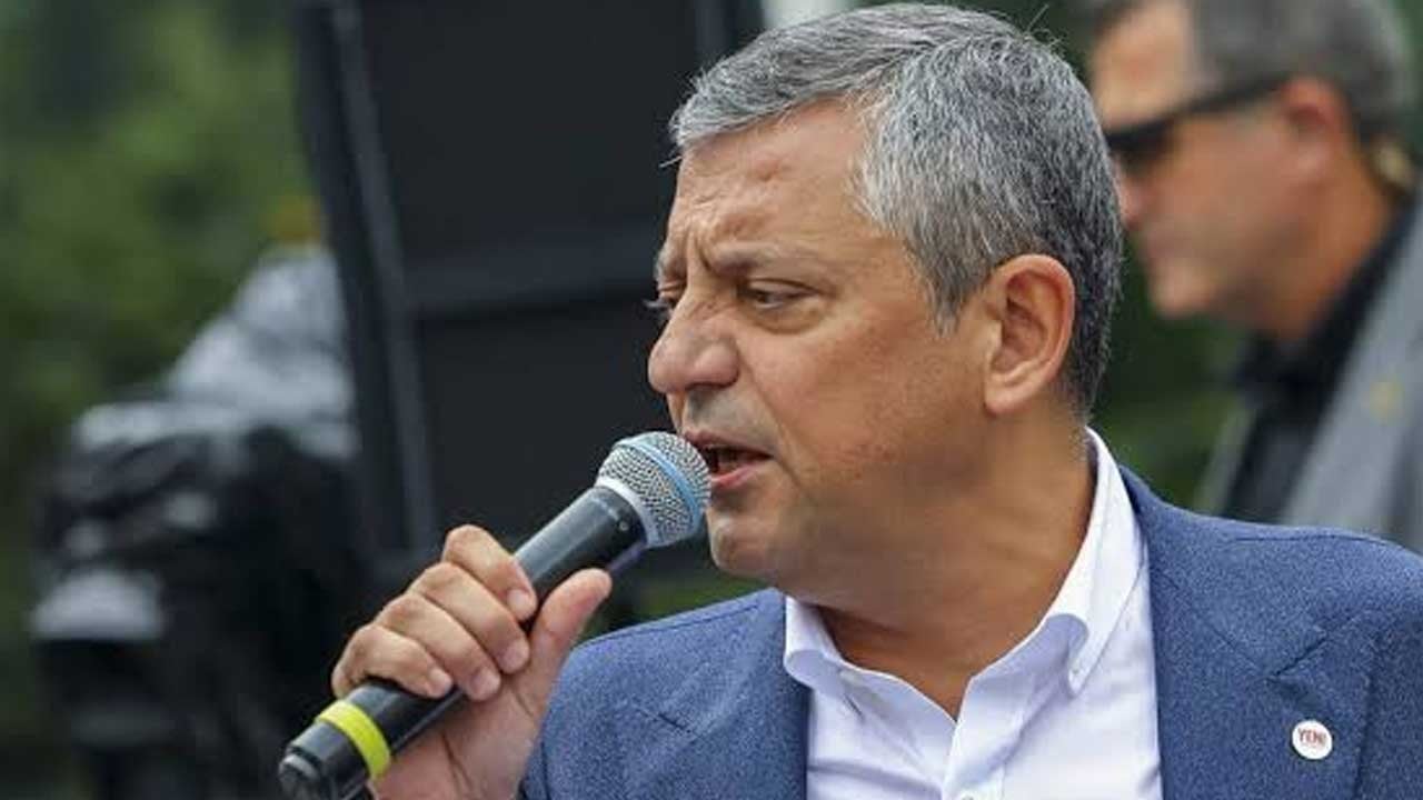 Gözleri var görmez kulakları var duymaz! Özgür Özel yeni yalanını Artvin'de patlattı