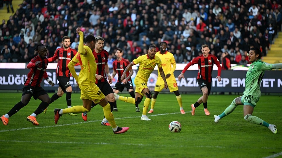 Göztepe, Gaziantep’ten mutlu dönüyor