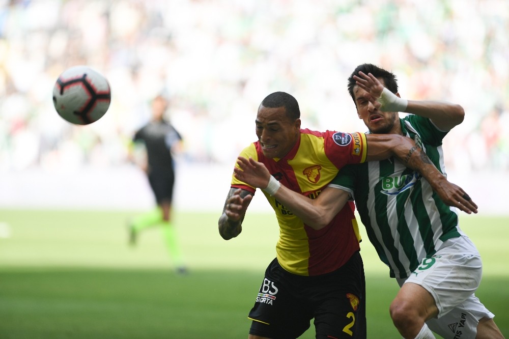 Göztepe şanssızlığına yanıyor 