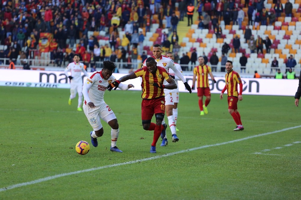 Göztepe yarı final aşkına 