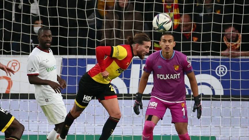 Göztepe'de İrfan Can Eğribayat formasını hiç çıkarmadı