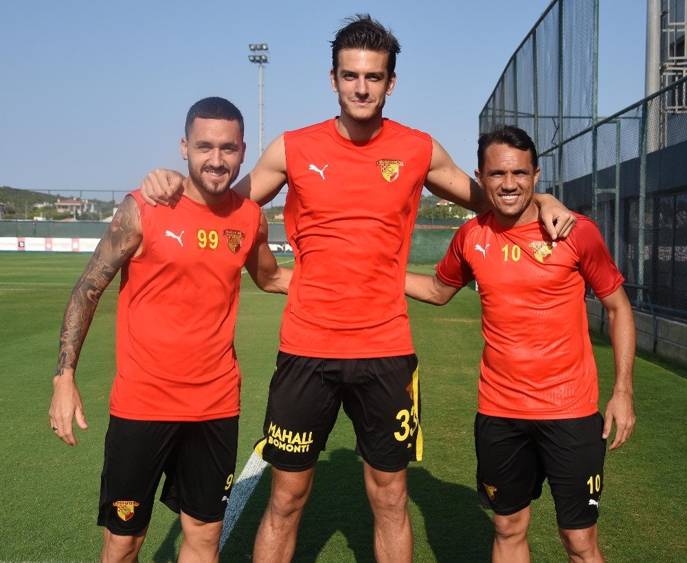 Göztepe’de kadro değişiyor 