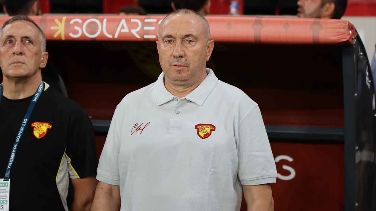 Göztepe’den flaş imza! Stanimir Stoilov’un sözleşmesi uzatıldı!