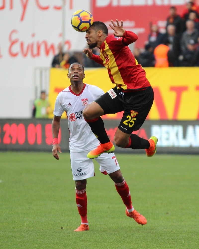 Göztepe’nin konuğu Demir Grup Sivasspor 