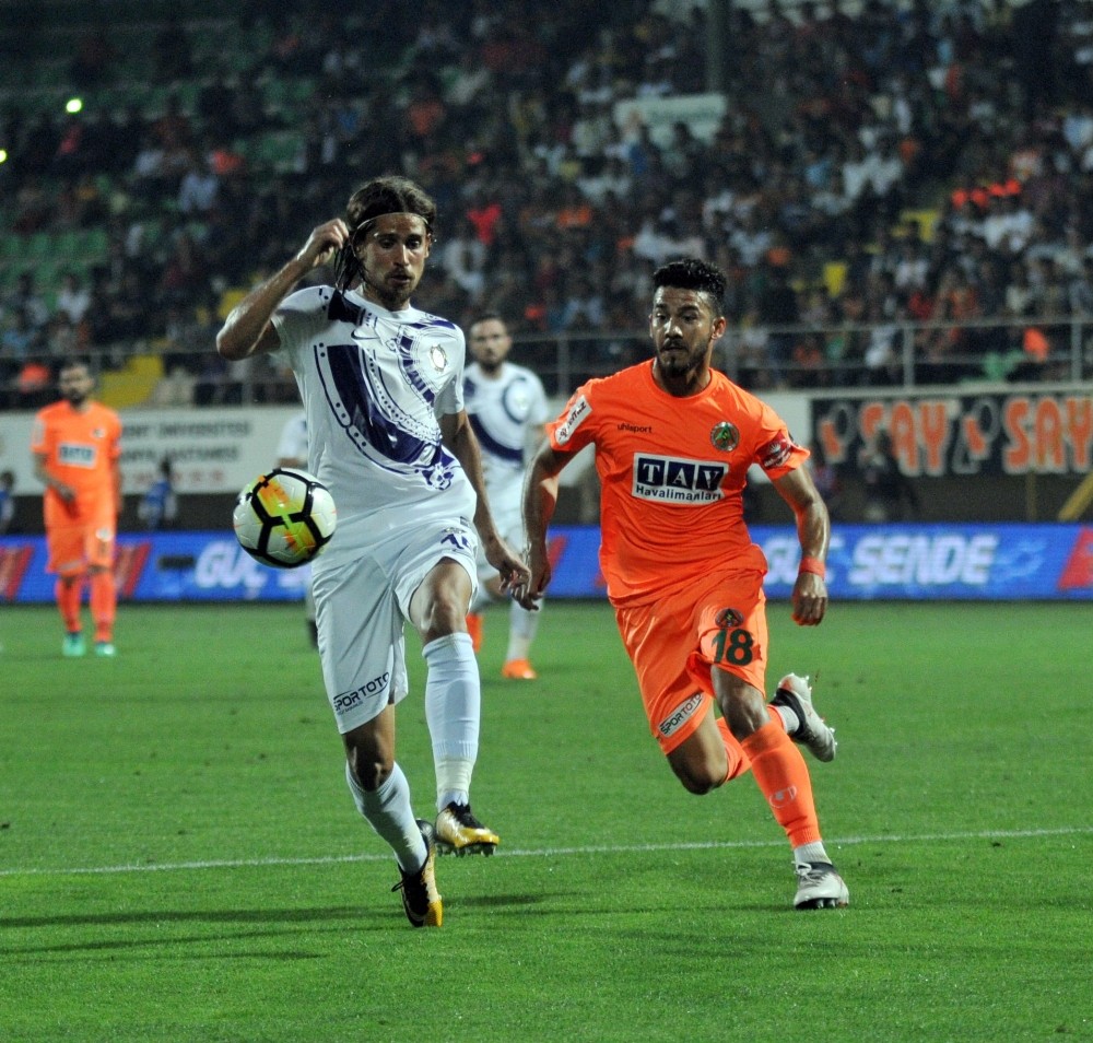 Göztepe’ye bir Portekizli daha 