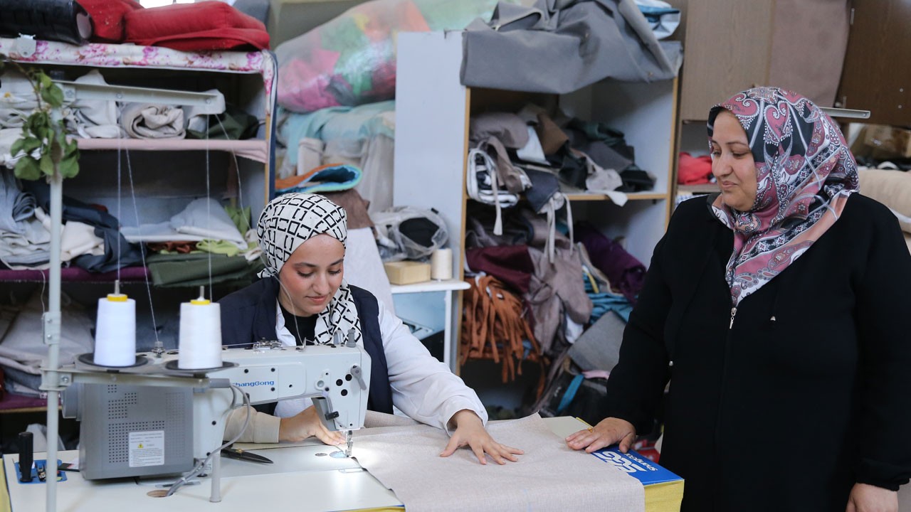 Gözünü ihracata dikti! Devlet desteğiyle kendi fabrikasını kurdu