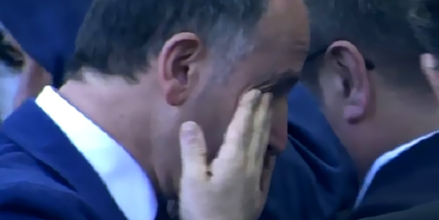 Gözyaşlarıyla veda etti: Herkes hakkını helal etsin