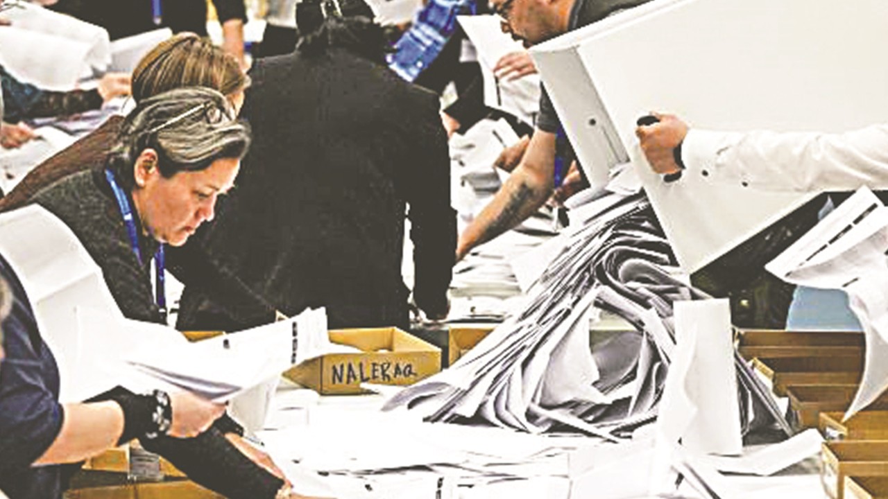 Grönland’da seçimi Trump karşıtı parti kazandı