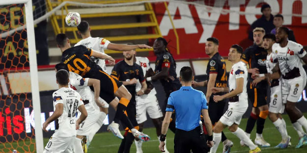 G.Saray farklı kazandı! Zaniolo ilk golünü attı