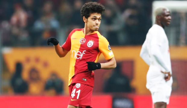 G.Saray'dan ayrıldı Trabzon'la anlaştı!