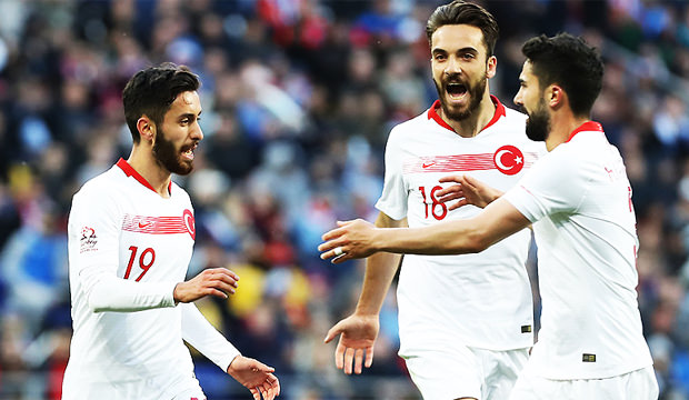 G.Saray'dan milli yıldız için kiralama teklifi!