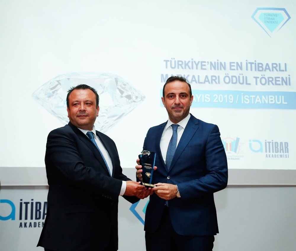 GSM sektörünün en itibarlısı Turkcell seçildi 