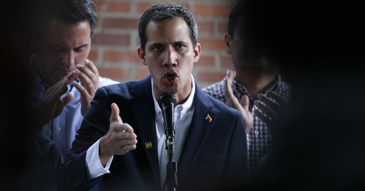 Guaido’nun dokunulmazlığı kaldırıldı