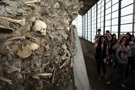 Guba’da Ermenilerin Azerbaycan’da yaptığı katliam göz önüne seriliyor