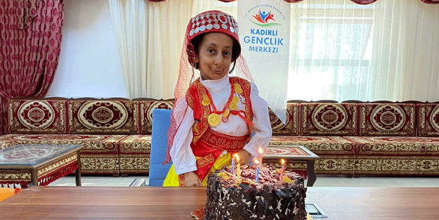 Guinness'e girmişti! Elif Kocaman hayatını kaybetti