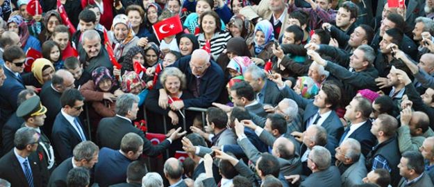 Gül: Anayasada fırsat kaçıyor