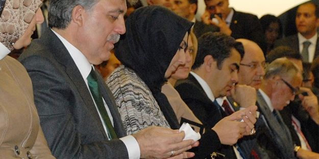 Gül rahatsızlandı, program iptal