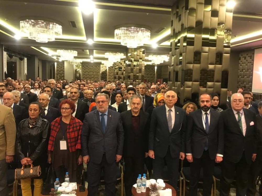 Gülaçar, Van Kültür ve Dayanışma Vakfı Genel Kuruluna katıldı 