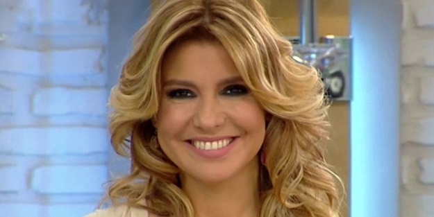 Gülben Ergen isyan etti: O ayeti biz paylaşsak...