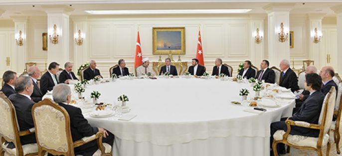 Gül’den Muharrem ayı oruç açma yemeği