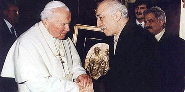 Gülen ve Papa’yı buluşturan ismi açıkladı