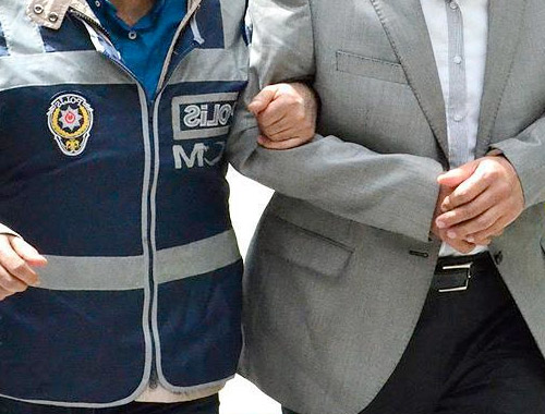 Gülen'in imamlarının evinden İnciller çıktı!