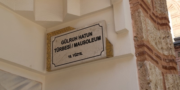 Gülruh Hatun Türbesi