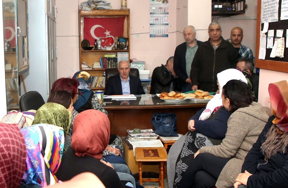 Gültak, mahalle sakinleriyle bir araya geldi 