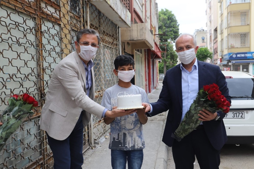 Gültak’tan 23 Nisan’da doğum günü sürprizi 