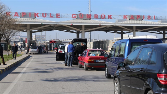 Gümrük kapılarında bekleme süresi azalacak
