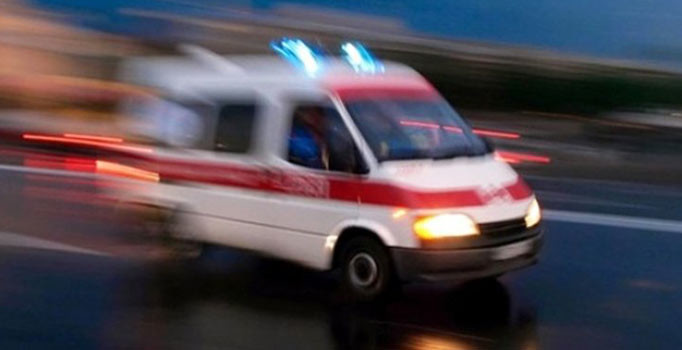 Gümüşhane'de trafik kazası: 2 kişi yaralı