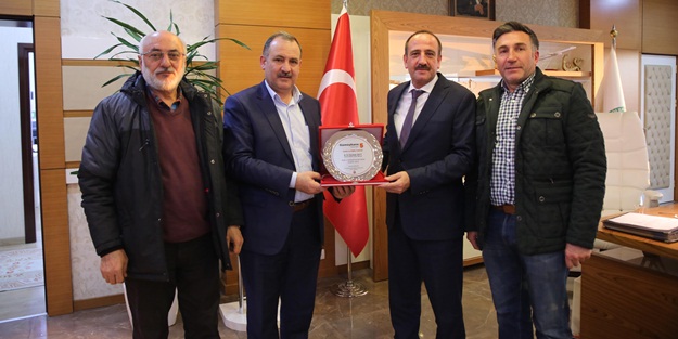 Gümüşhanelilerden Gölbaşı Belediye Başkanı Duruay’a ziyaret