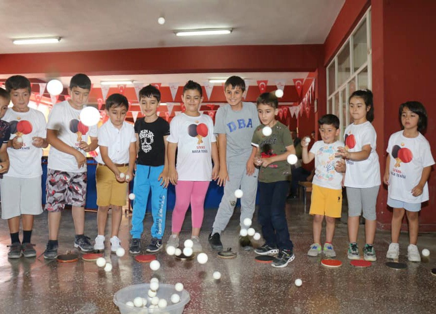 Günay Güzel: “Yaz Okulu dolu dolu geçiyor” 