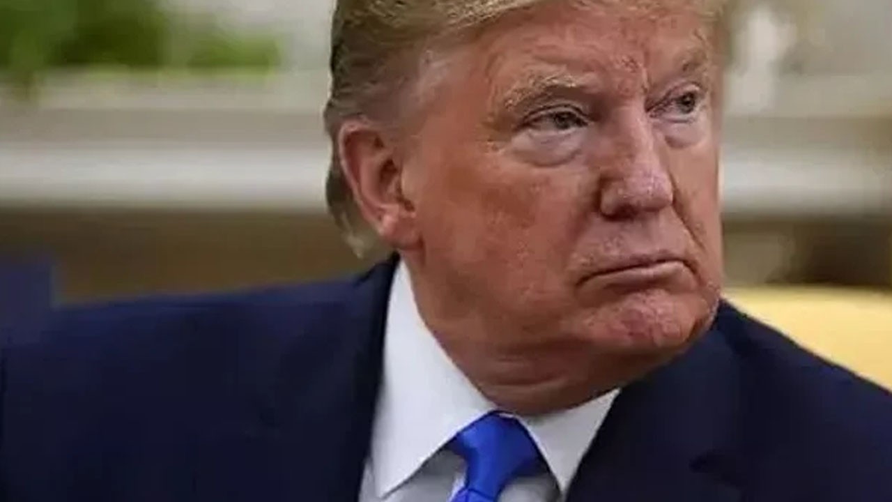 Trump'tan gündemi sarsacak karar: Göçmenlere uçak bileti alacak karar resmileşti