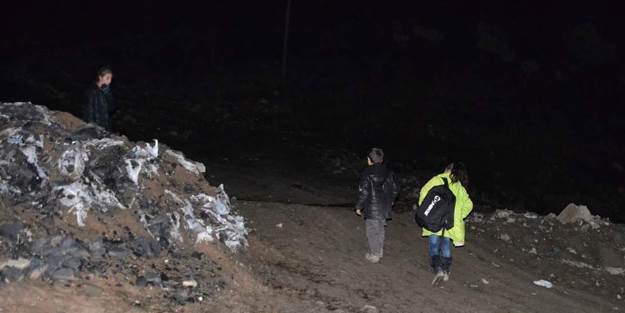 Gündüz kalem akşam fener tutuyorlar