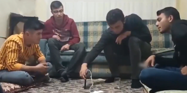 'Güneş sistemi tartışma' videosu rekor kıran Konyalı gençler o anları anlattı