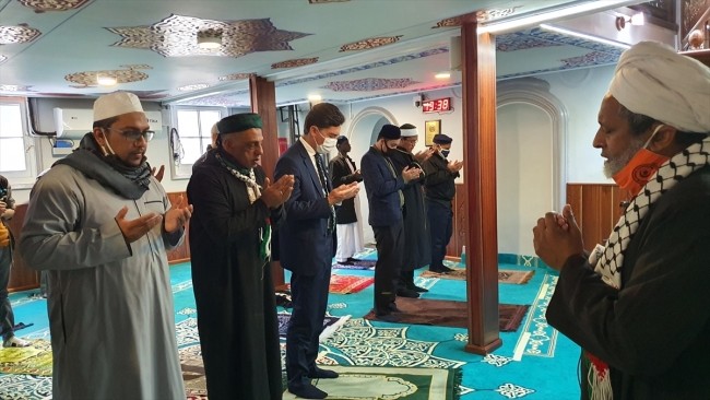 Güney Afrika’da, İzmir’de hayatını kaybedenler için gıyabi cenaze namazı