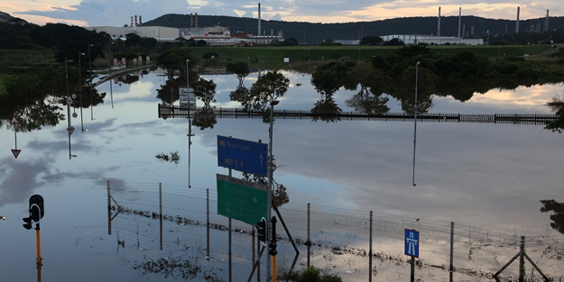 Güney Afrika'da sel felaketi: Ölü sayısı 443’e çıktı!