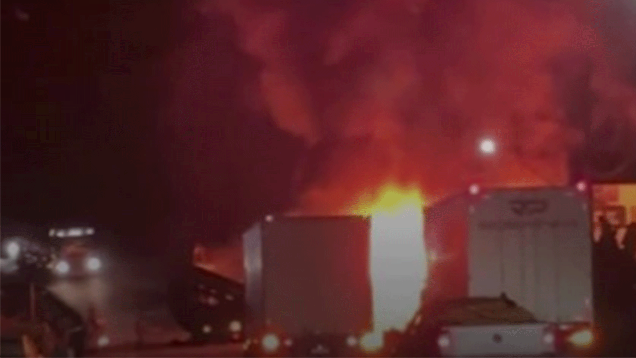 Güney Amerika ülkesinde yolcu otobüsü kamyonla çarpıştı: 38 ölü!