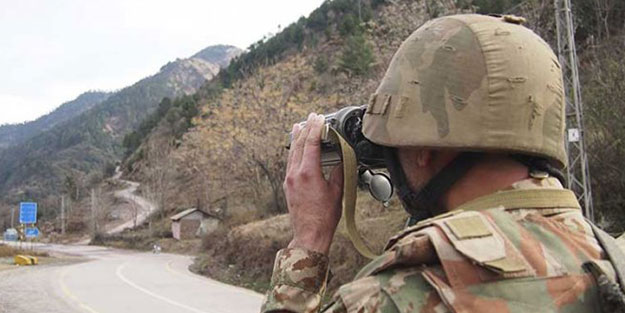 Pakistan-Hindistan sınırında çatışma! 7 ölü