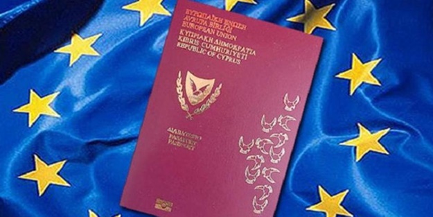 Güney Kıbrıs'ı sarsan skandal! İlk istifa geldi