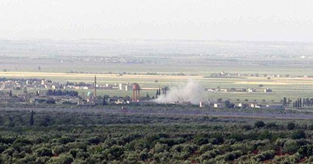 Güney Kore'de küçük uçak düştü!