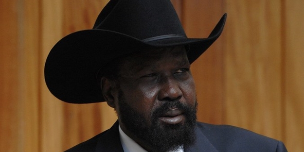 Güney Sudan'da siyasi rakipler anlaşma imzaladı