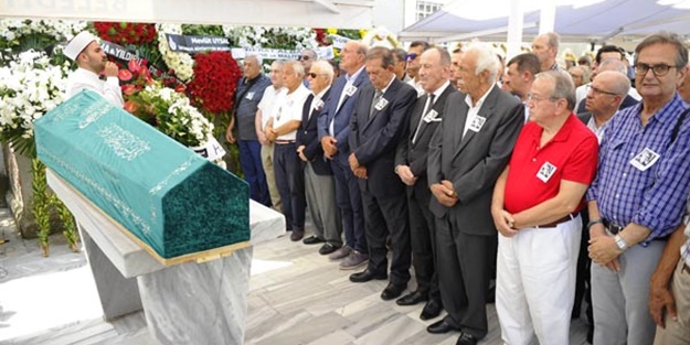 Güngör Uras son yolculuğuna uğurlandı