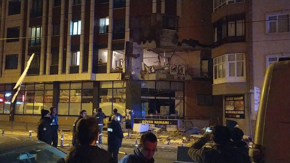 Güngören’de doğalgaz patlaması: 1 yaralı 
