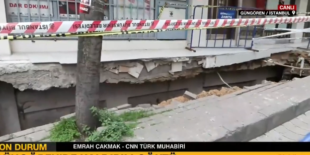 Güngören’de kaldırım çöktü!