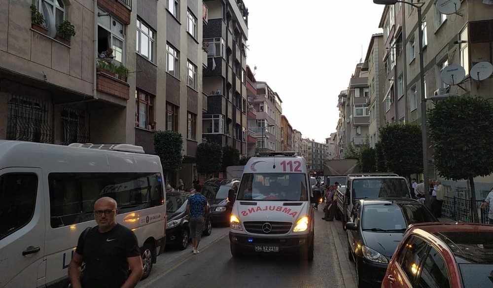 Güngören’de kocasını bıçaklayarak öldüren kadın gözaltına alındı 