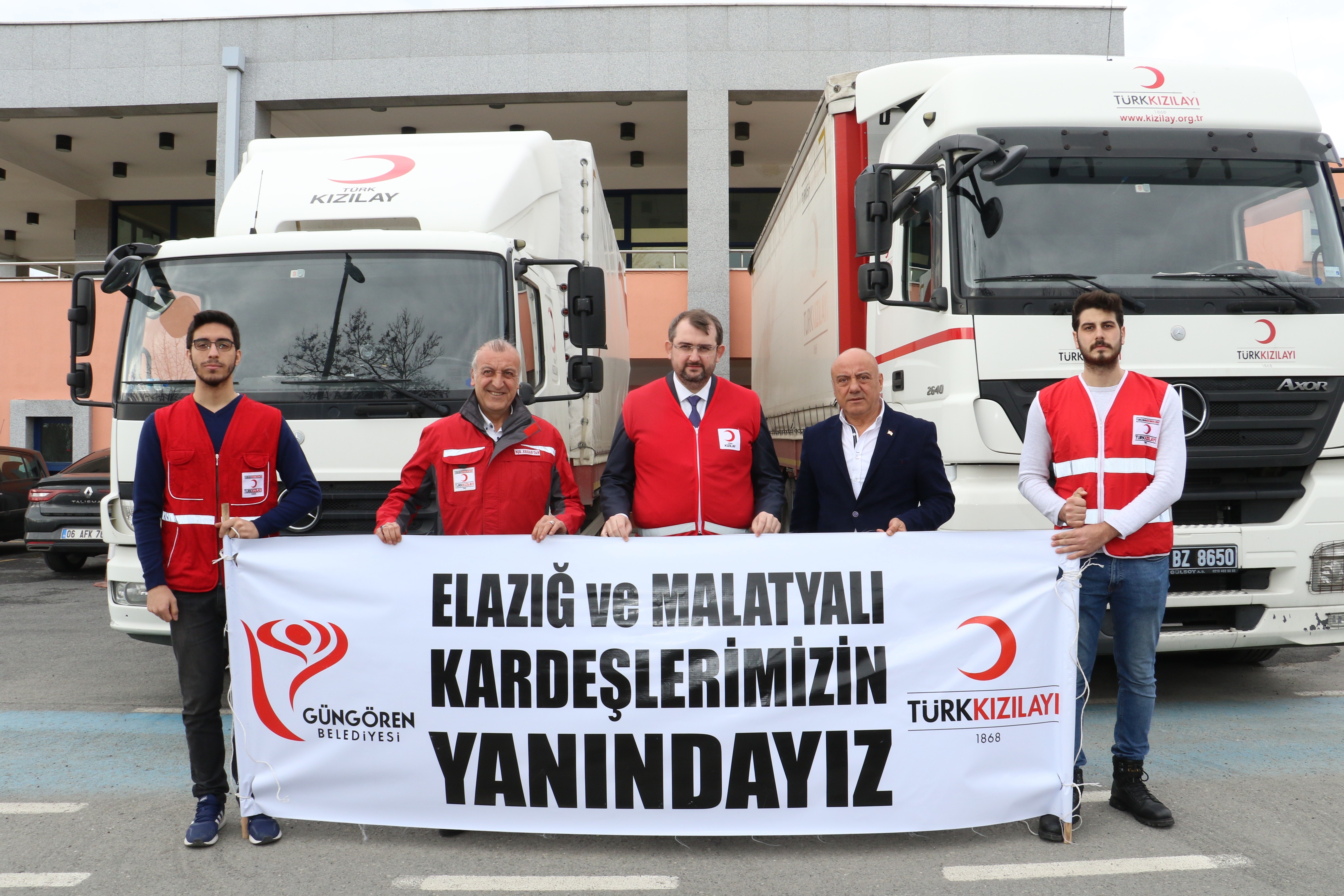 Güngören'den depremzedelere yardım eli