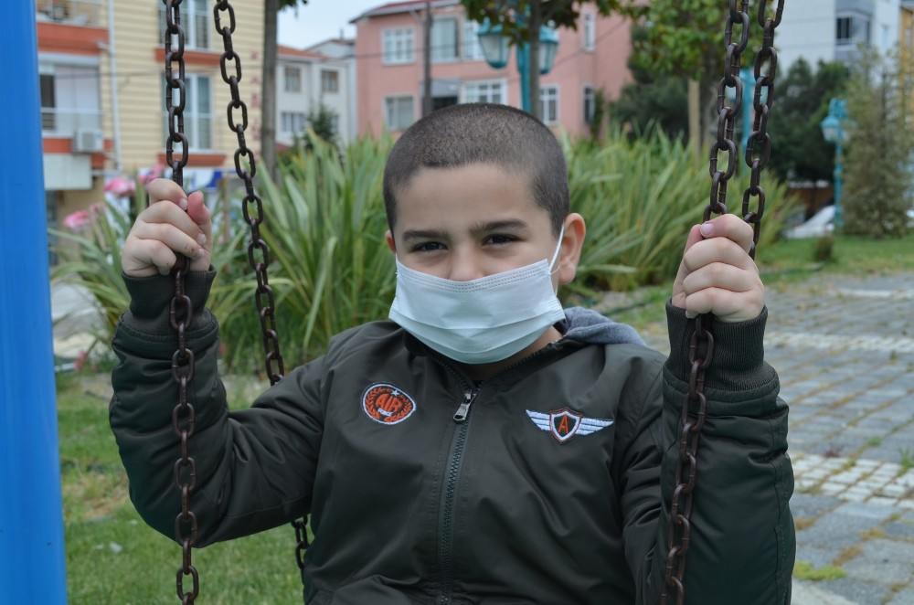Günler sonra parka çıkan minik Hasan’dan tüm ülkeye mesaj var 