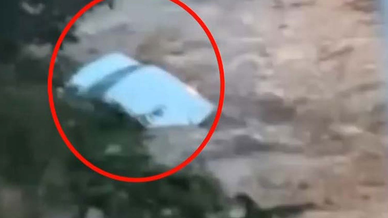 Günlerdir aranıyor! Selde kaybolan Ahmet Derin’in aracının sürüklendiği anlar ortaya çıktı